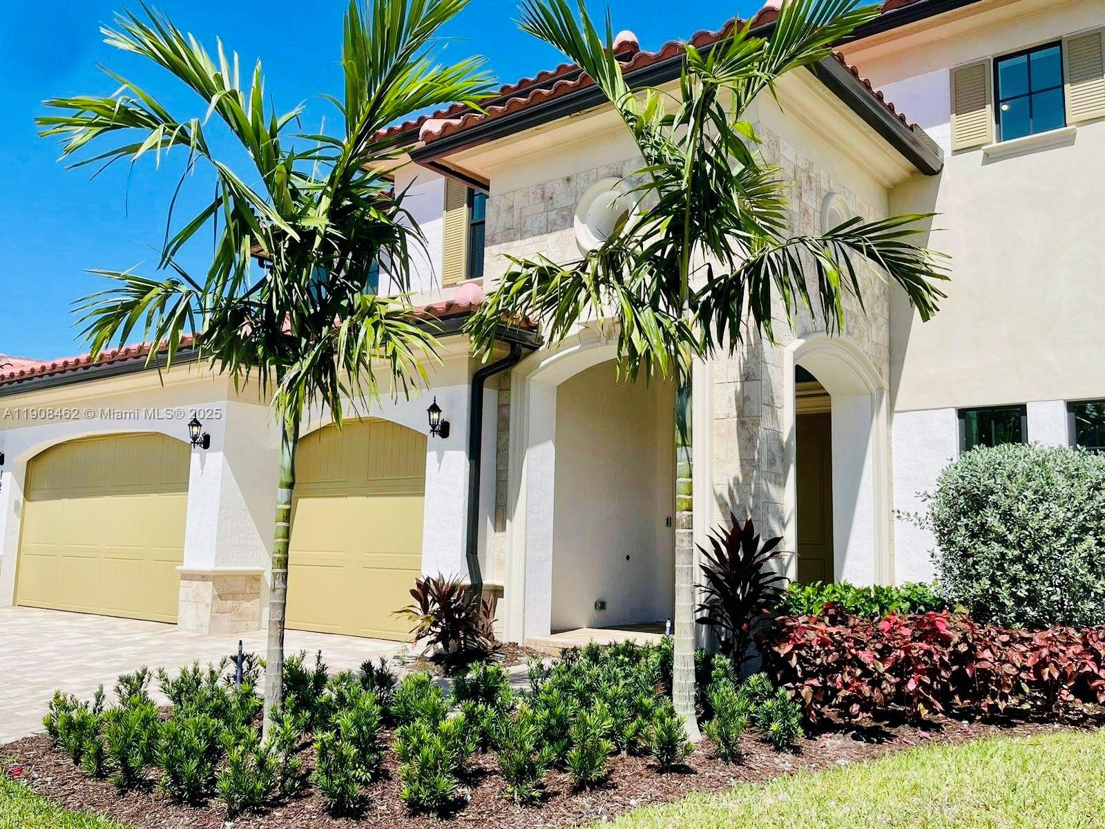 PARKLAND BAY - Residential