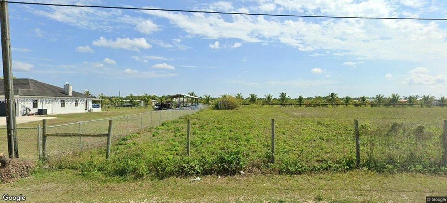 The wait is over! Buildable, 1 Acre lot in Homestead, Florida. Build your Dream Home on a 1 Acre lot already zoned to be developed. Homestead is one of the fastest growing cities in Florida, take advantage of this unique opportunity to build your forever home on a 1-acre lot!
Next lot (21500 SW 361 Street) also for Sale.