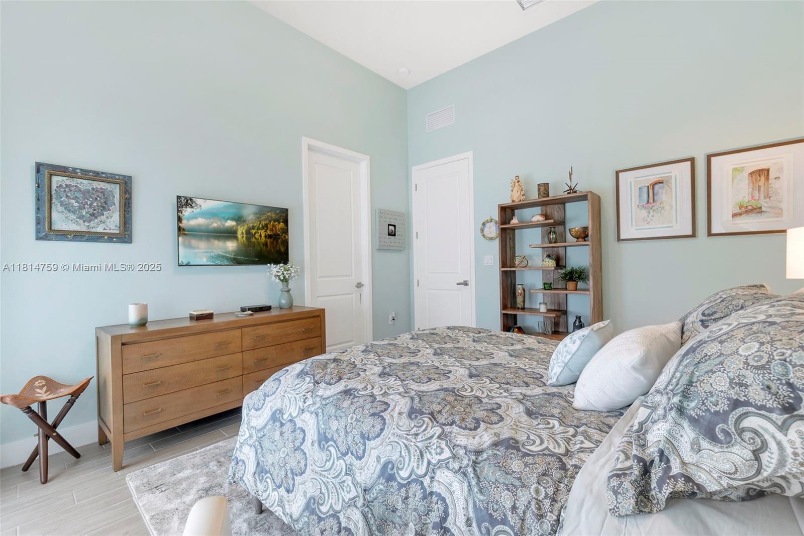 MCJUNKIN FARMS PLAT - Residential