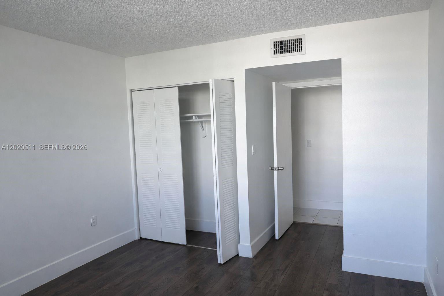 MONTECARLO CONDO - Residential