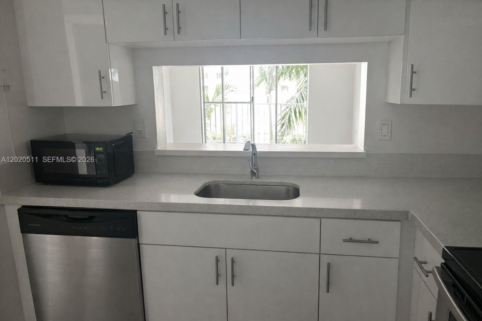 MONTECARLO CONDO - Residential