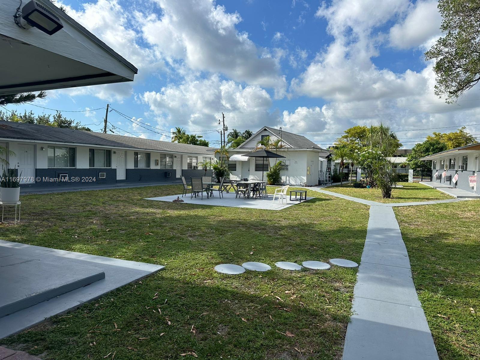 PADGETT & JOHNSON - Residential Income