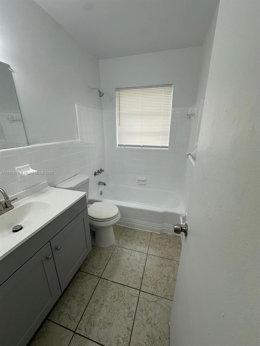 PADGETT & JOHNSON - Residential Income