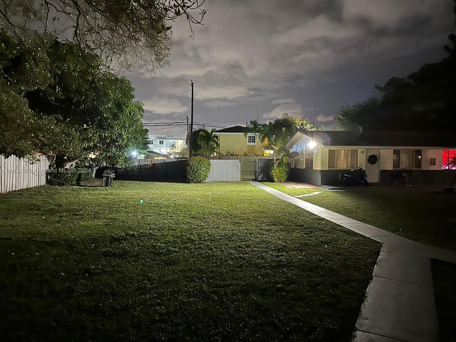 PADGETT & JOHNSON - Residential Income