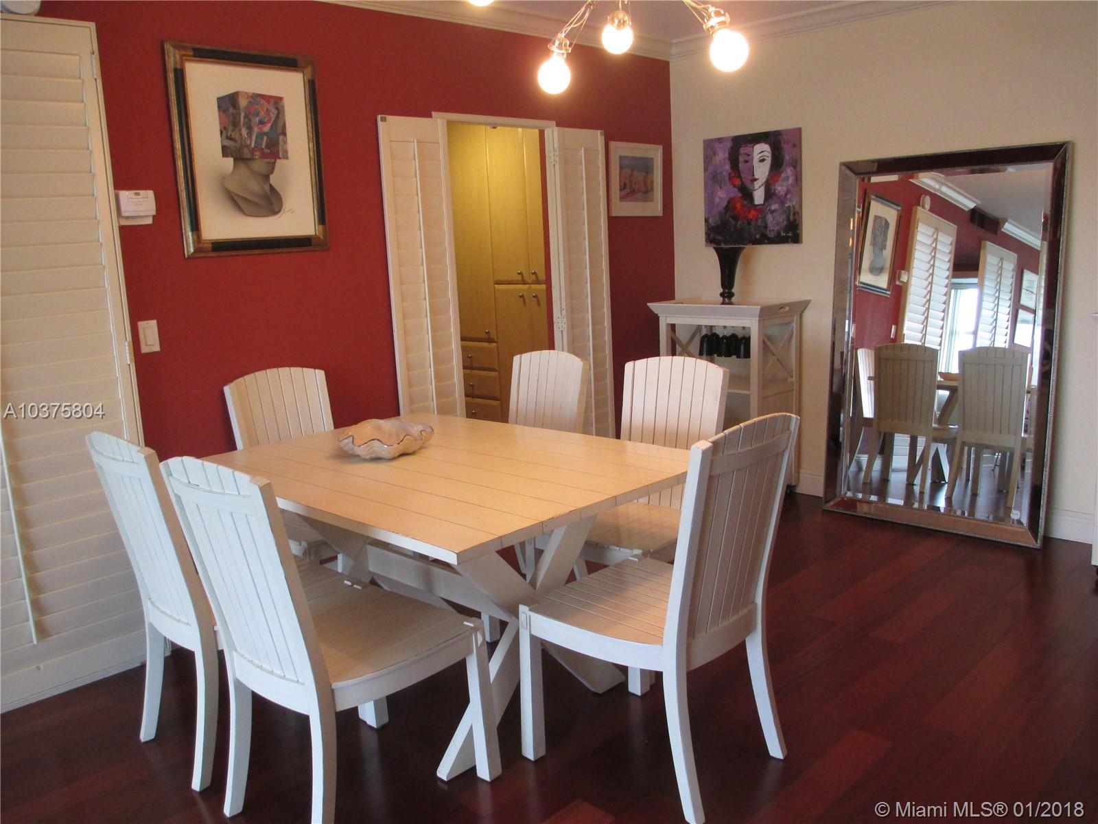 ISLAND POINTE CONDO - Residential