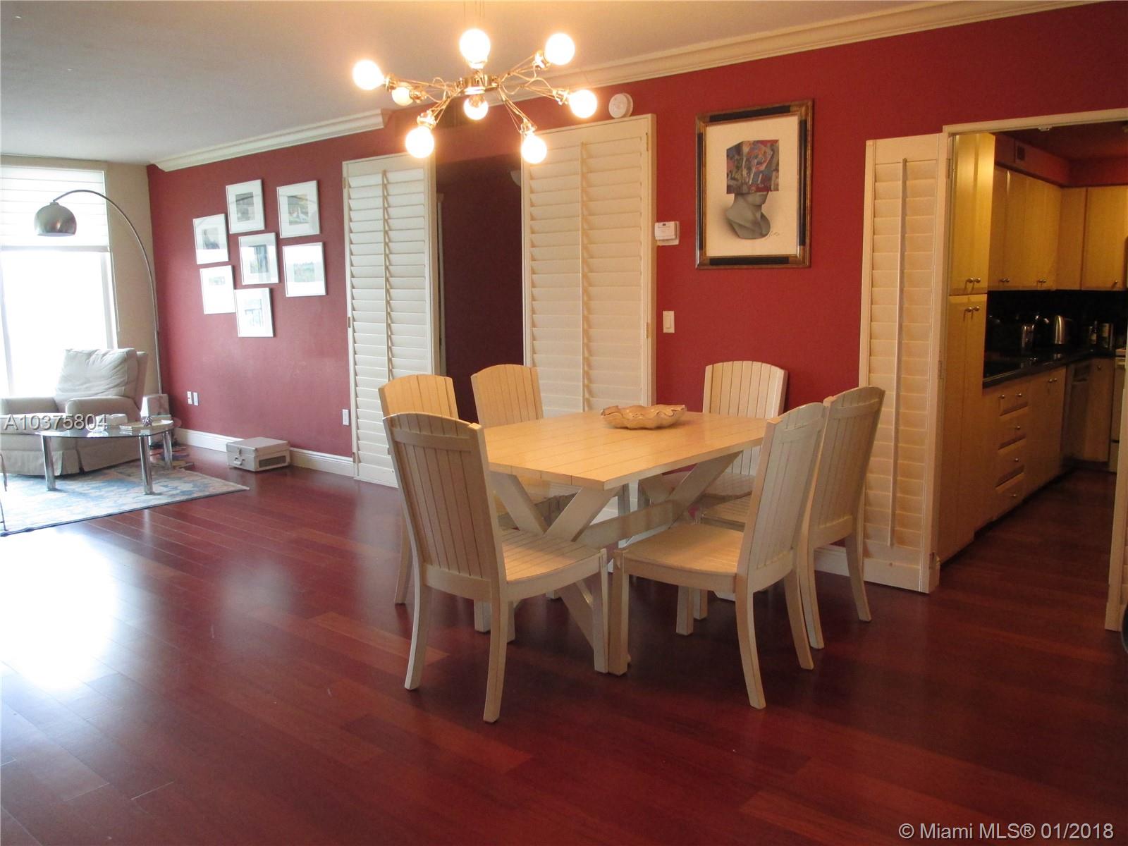 ISLAND POINTE CONDO - Residential