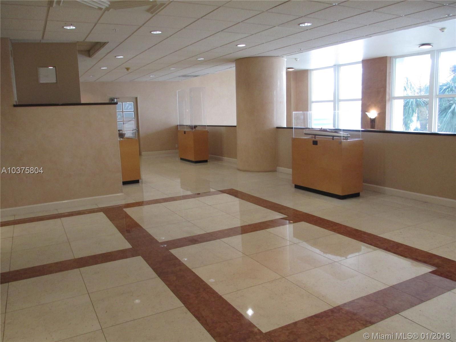 ISLAND POINTE CONDO - Residential