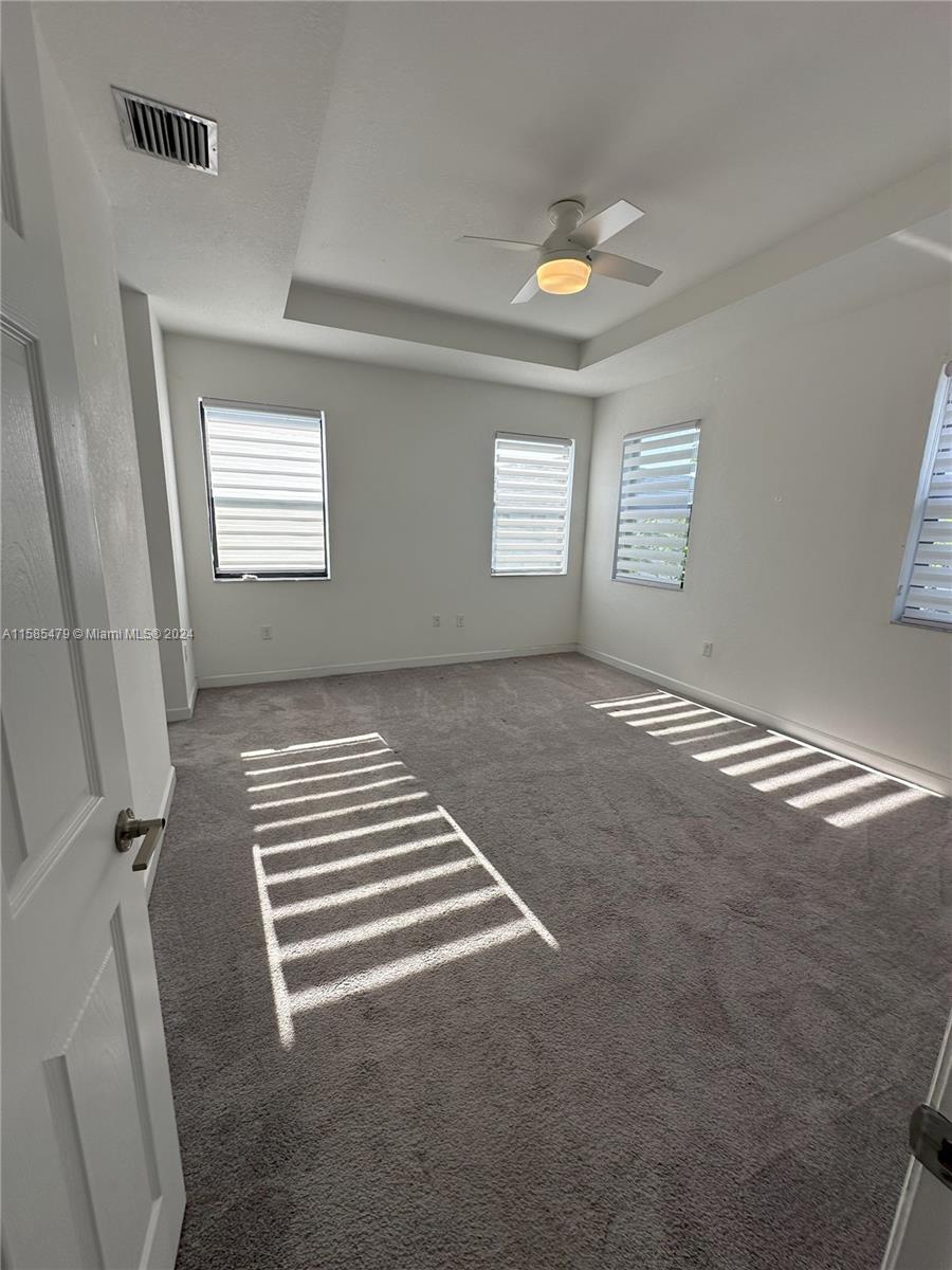 RESERVE AT EDGEWOOD - Residential Lease