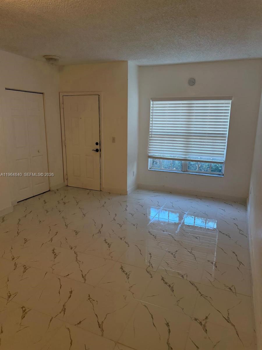 10354 S Fox Trail Rd S 1506