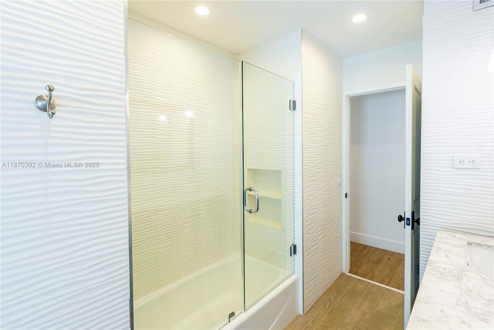 HIGH POINT ESTATES - Residential