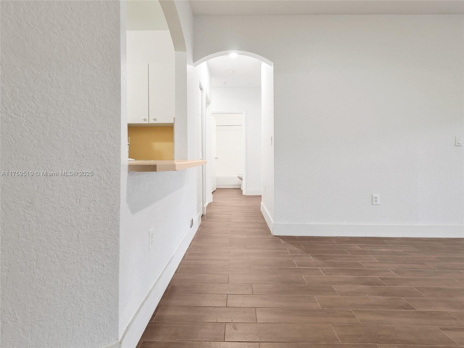 LAS BRISAS AT DORAL CONDO - Residential Lease