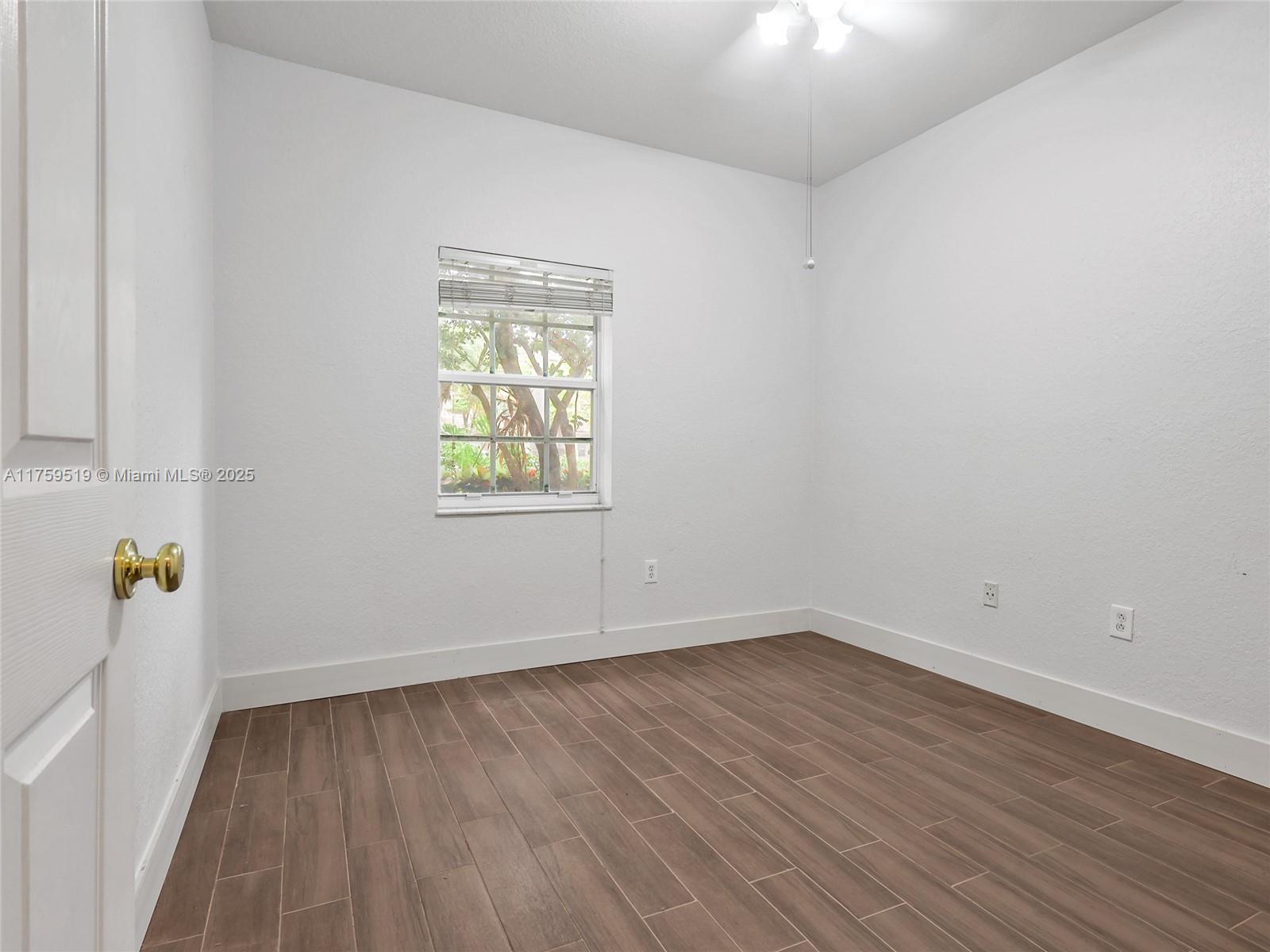 LAS BRISAS AT DORAL CONDO - Residential Lease