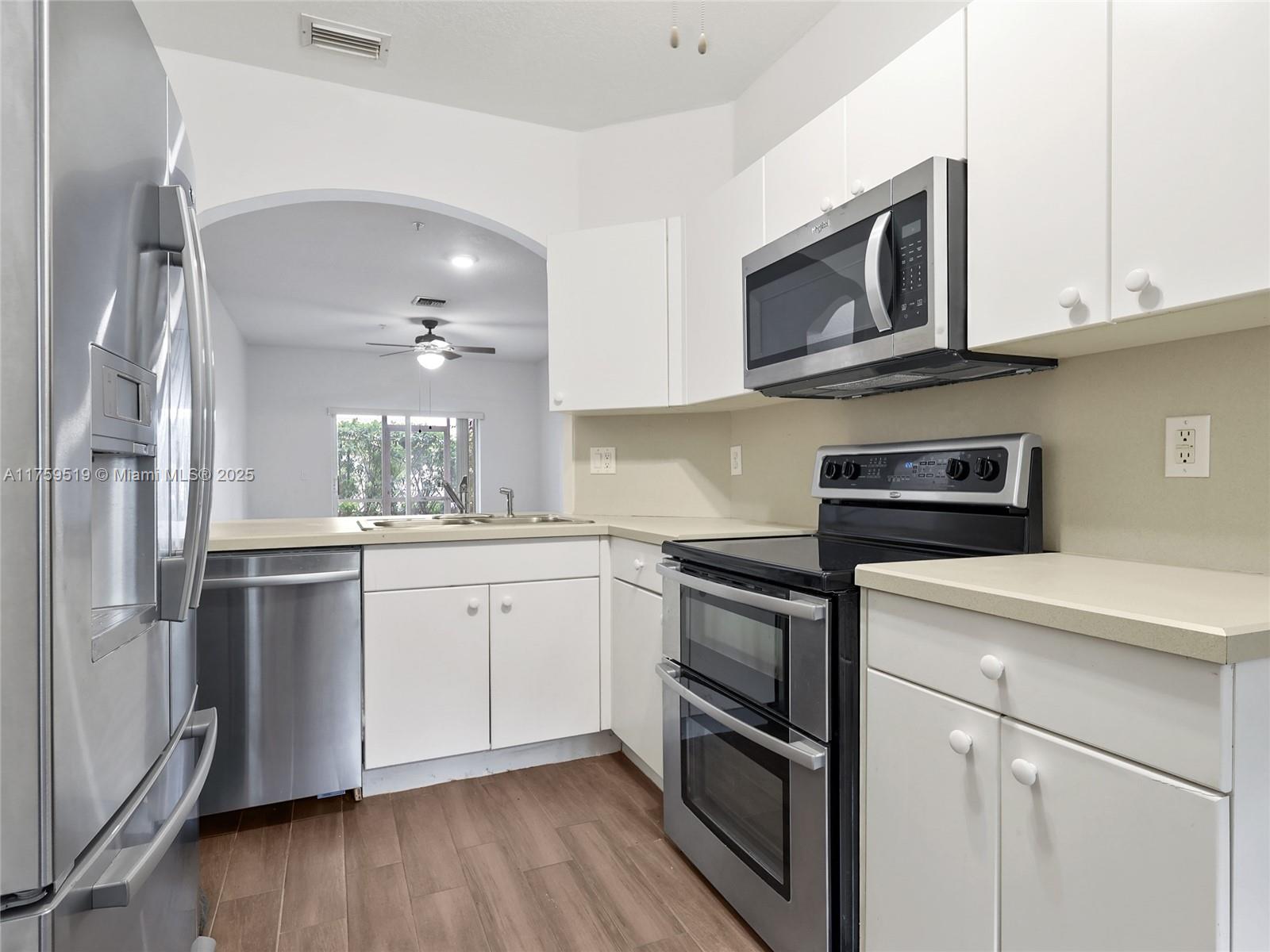 LAS BRISAS AT DORAL CONDO - Residential Lease