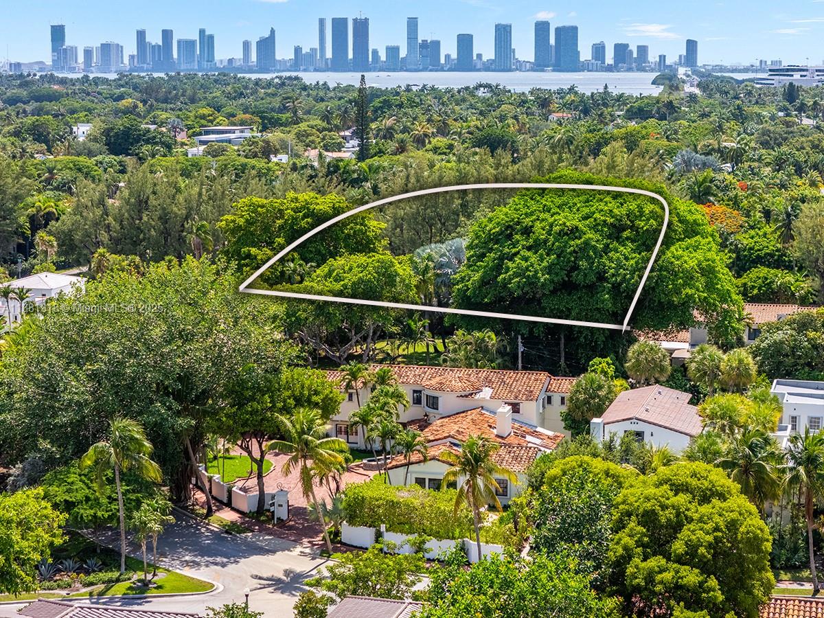 FLAMINGO TERRACE SUB - Land