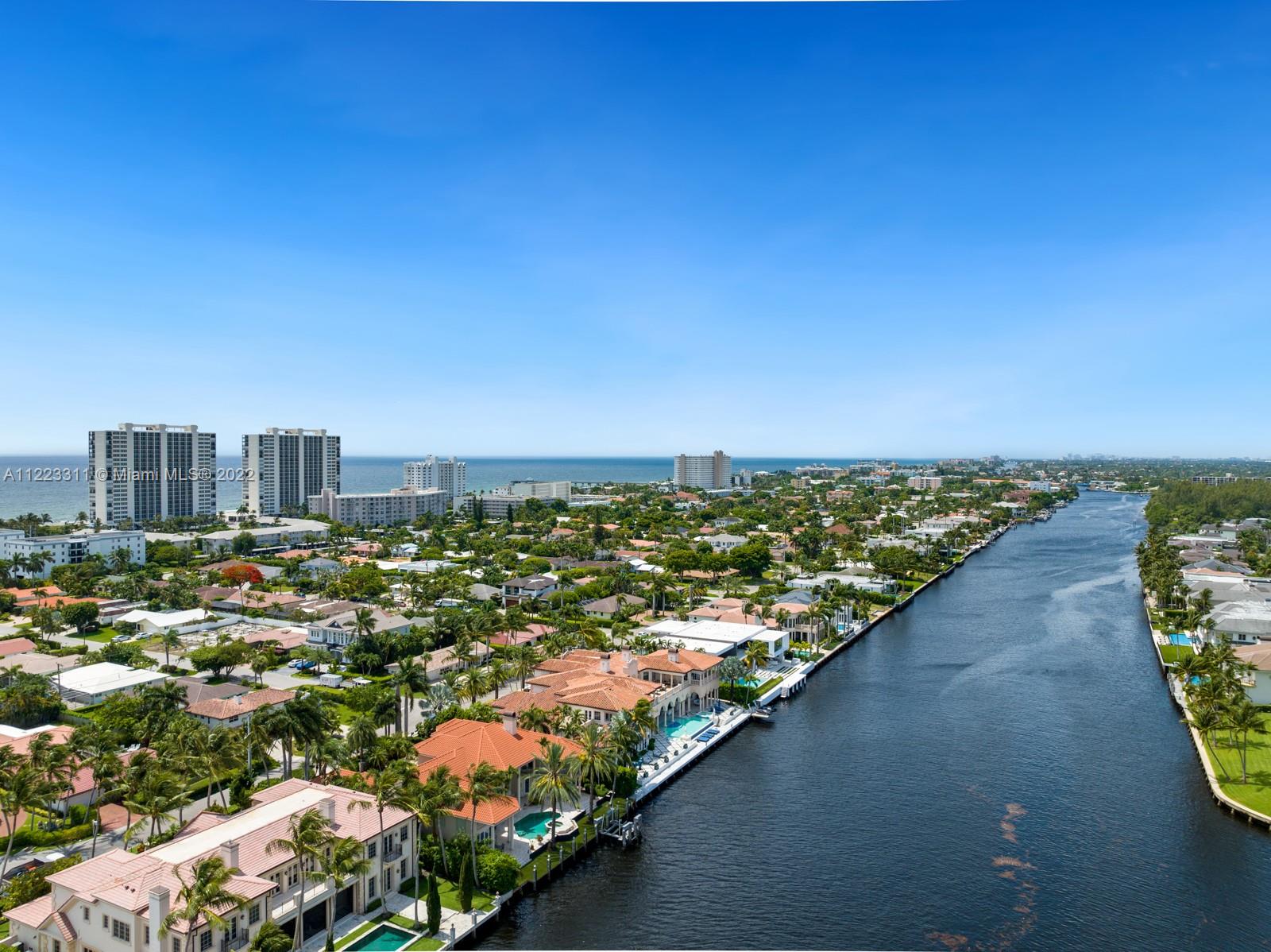 ROYAL PALM YACHT & COUNTR - Residential