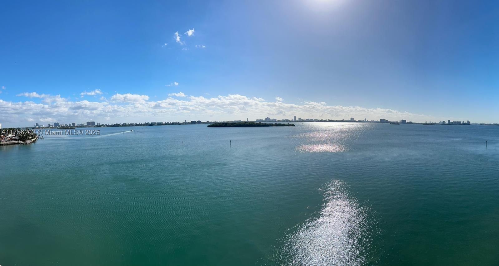 Rental Property at 11111 Biscayne Blvd 7A, Miami, Broward County, Florida - Bedrooms: 1 
Bathrooms: 1  - $1,700 MO.
