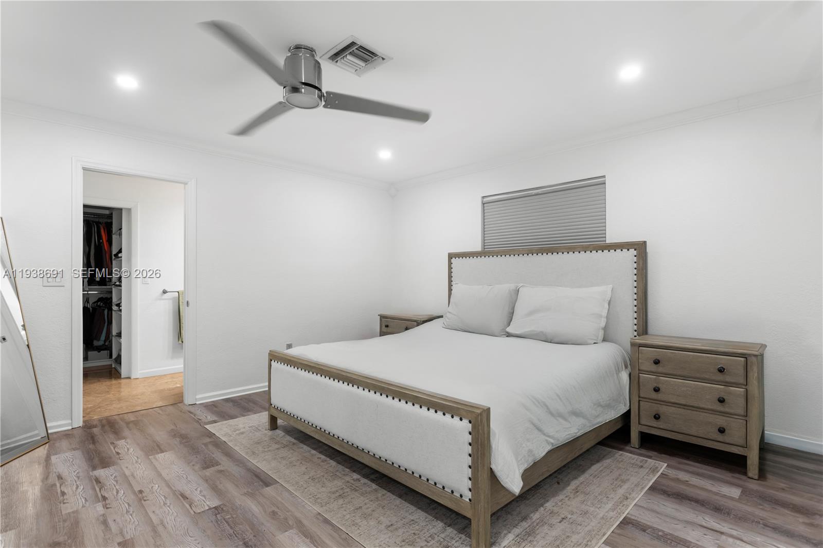 HOLLYWOOD HILLS 1965 - Residential