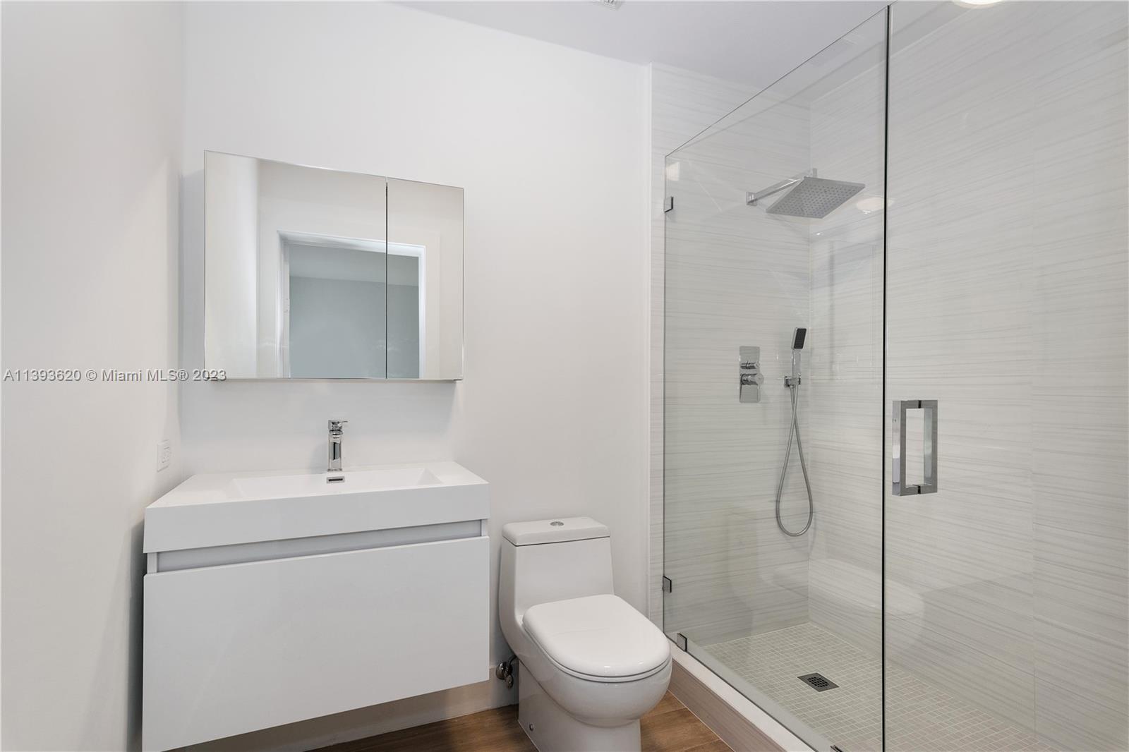 GARDEN MNR - Residential Lease