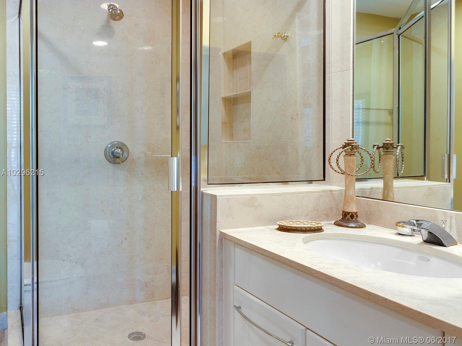 LAKE VILLA ONE CONDO - Residential Lease