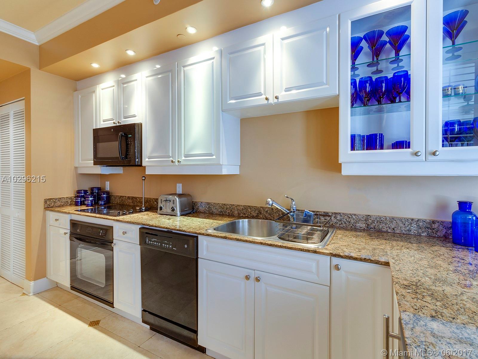 LAKE VILLA ONE CONDO - Residential Lease