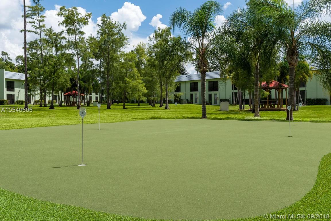 Palm Court - Residential Lease