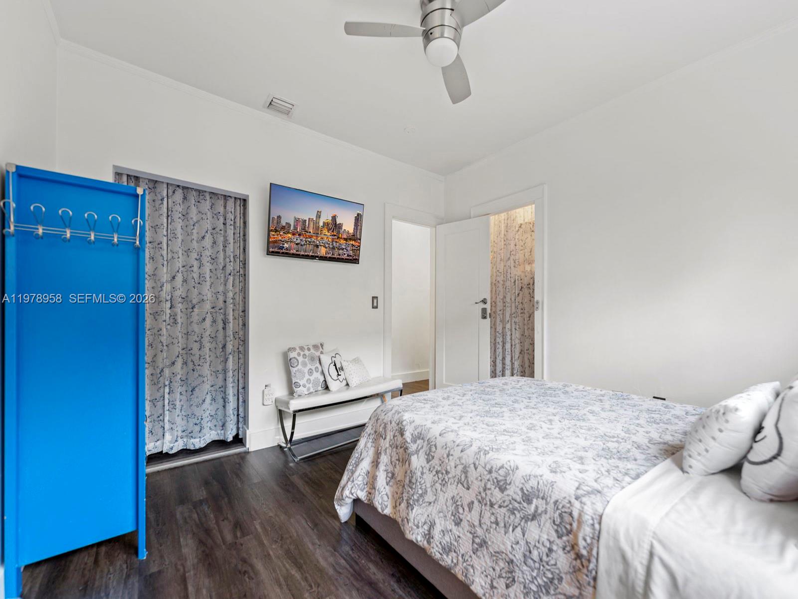 SHADOWLAWN EXTENSION SUB - Residential