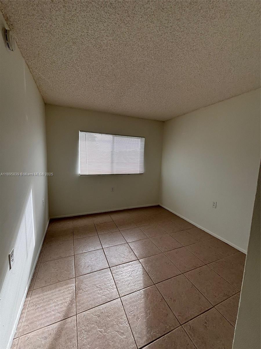 ST ANDREWS PALM BEACH CON - Residential Lease