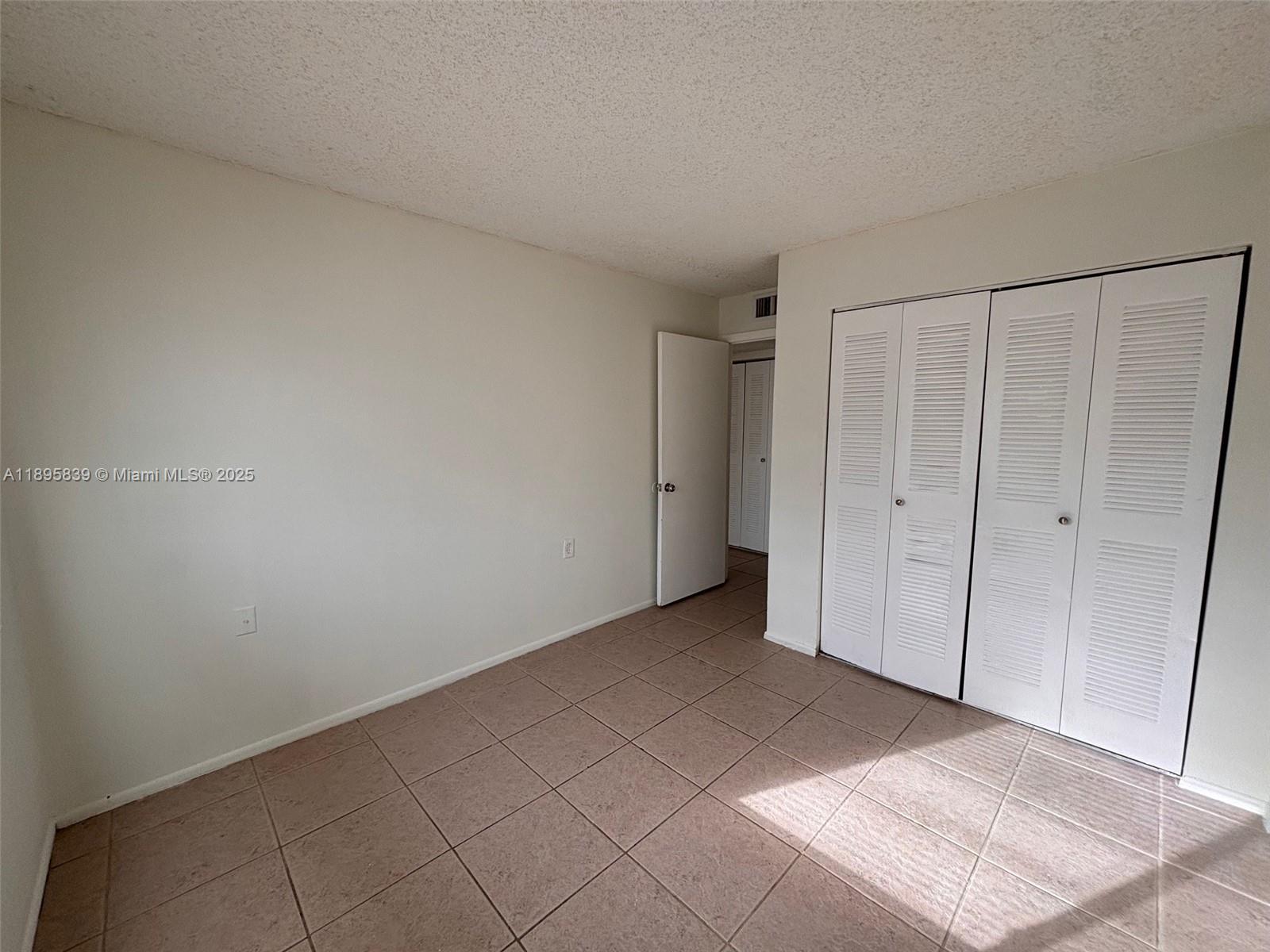 ST ANDREWS PALM BEACH CON - Residential Lease