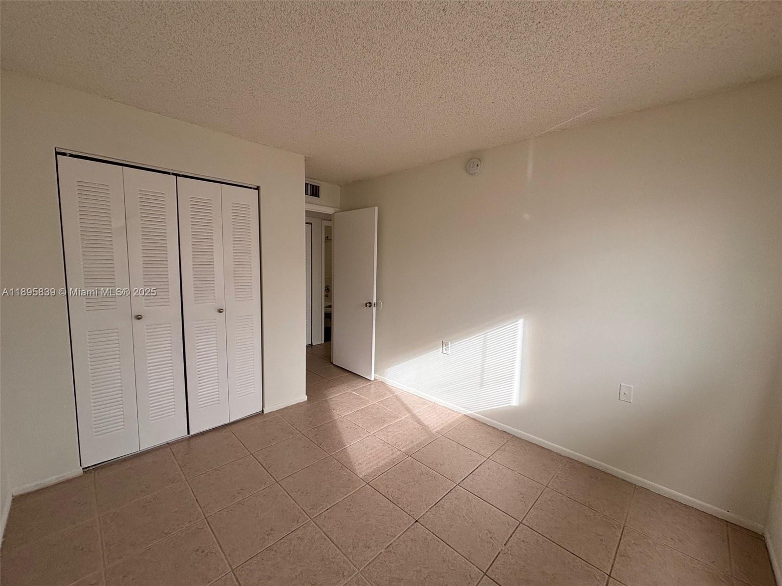 ST ANDREWS PALM BEACH CON - Residential Lease