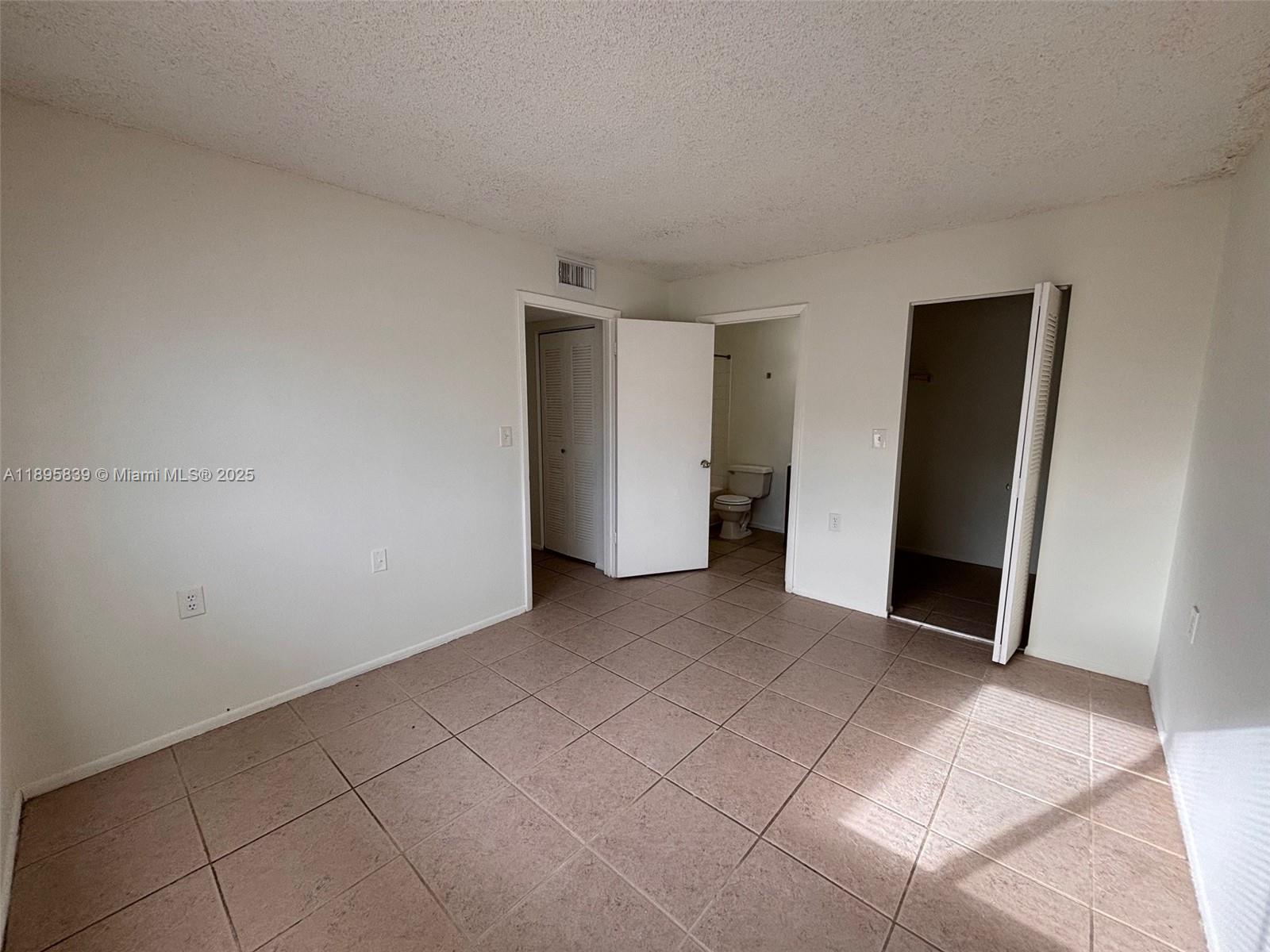 ST ANDREWS PALM BEACH CON - Residential Lease