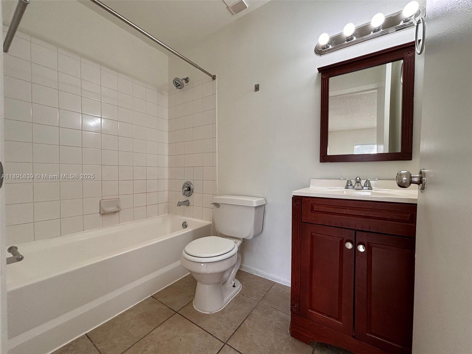 ST ANDREWS PALM BEACH CON - Residential Lease