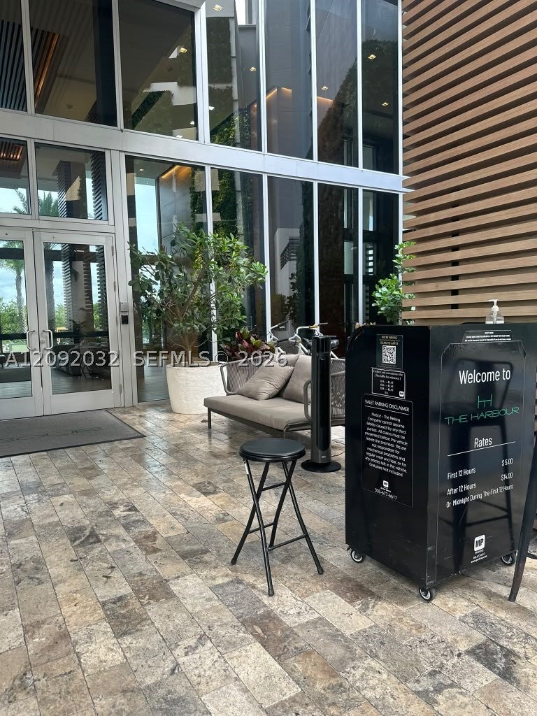 16385 Biscayne Blvd 2606