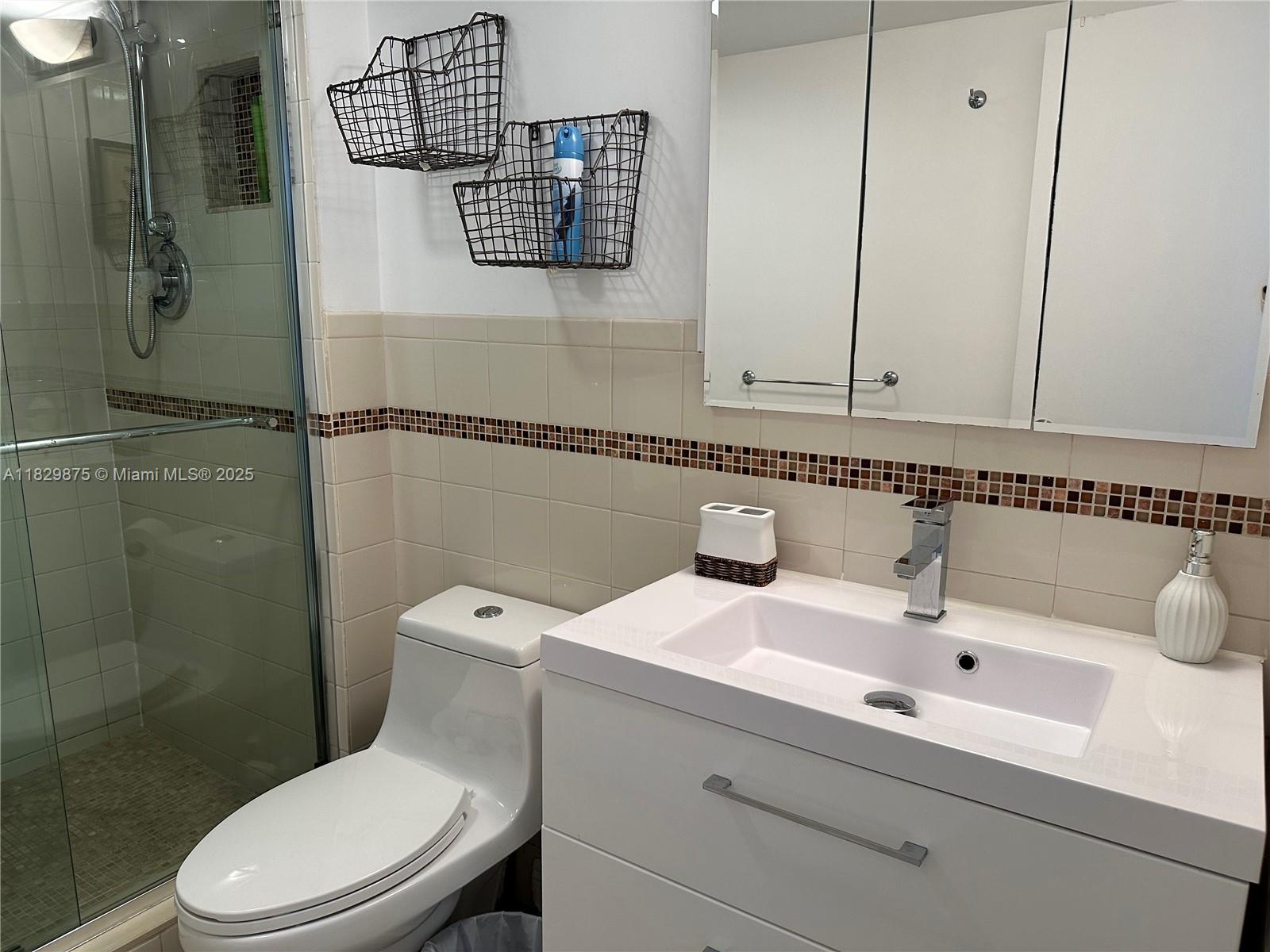 ARLEN HOUSE EAST CONDO - Residential