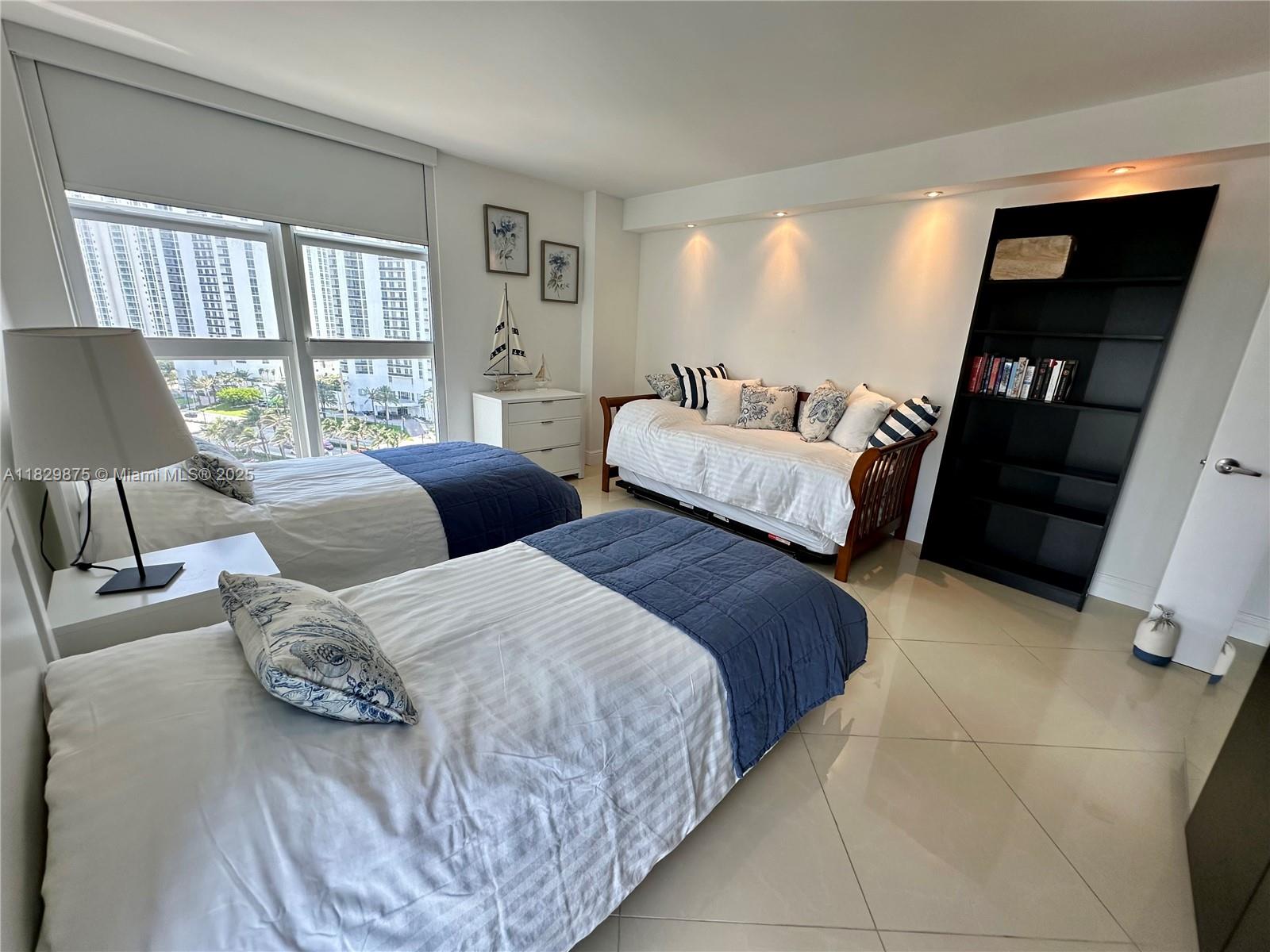 ARLEN HOUSE EAST CONDO - Residential