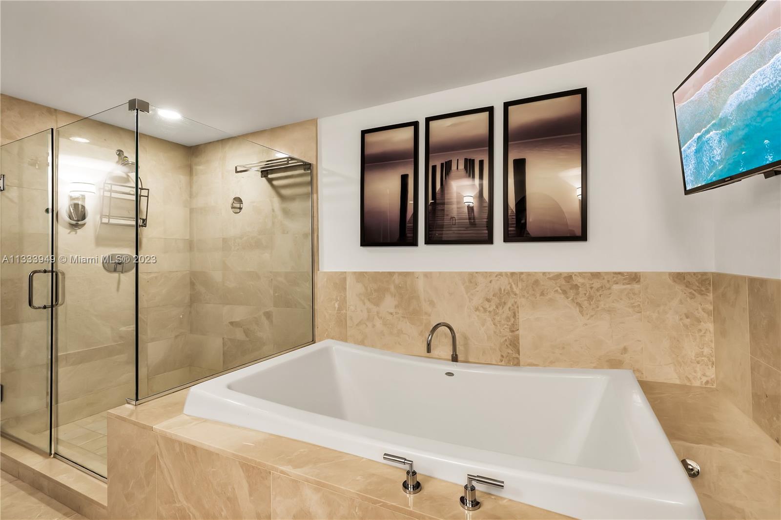 JADE BEACH CONDO - Residential