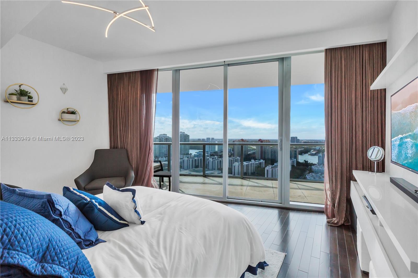 JADE BEACH CONDO - Residential