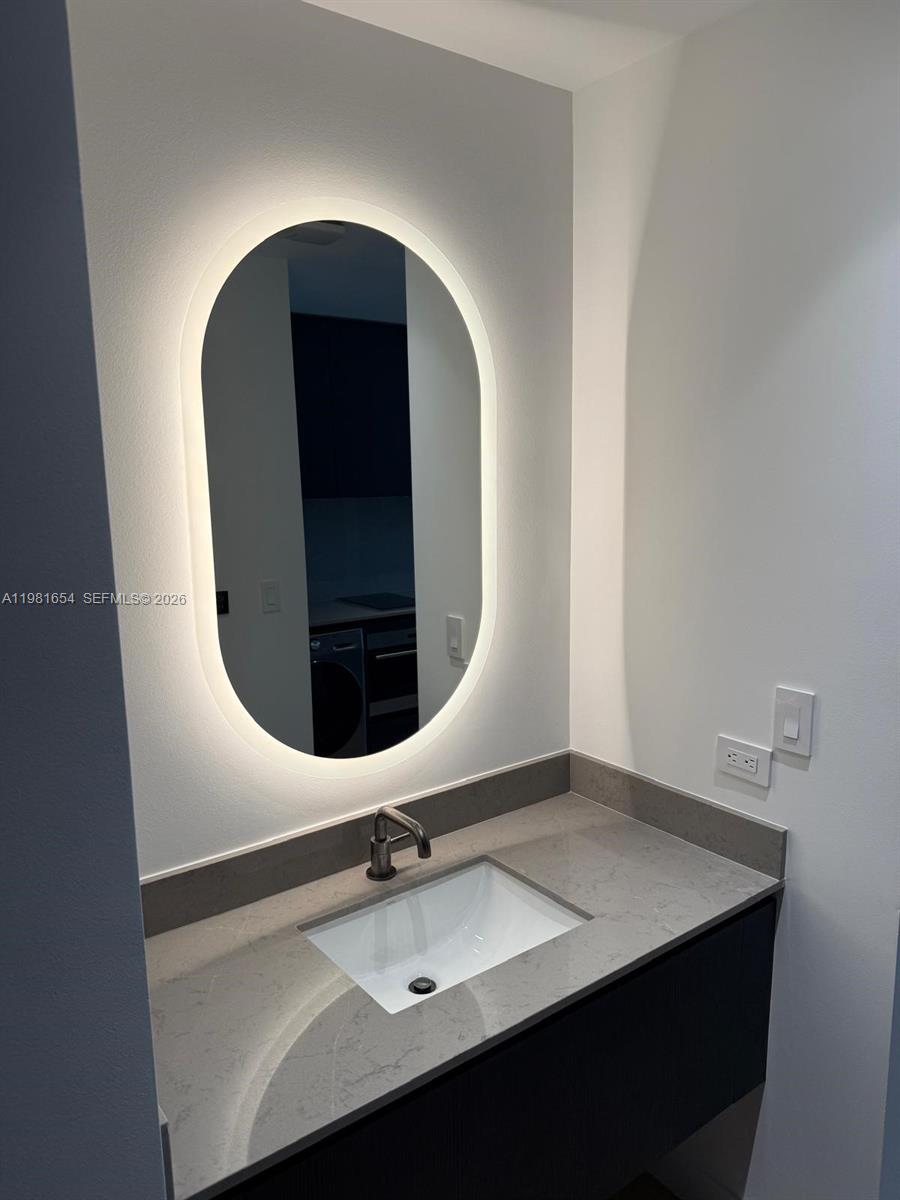 ELEVEN HOTEL AND RESIDENCE - Residential