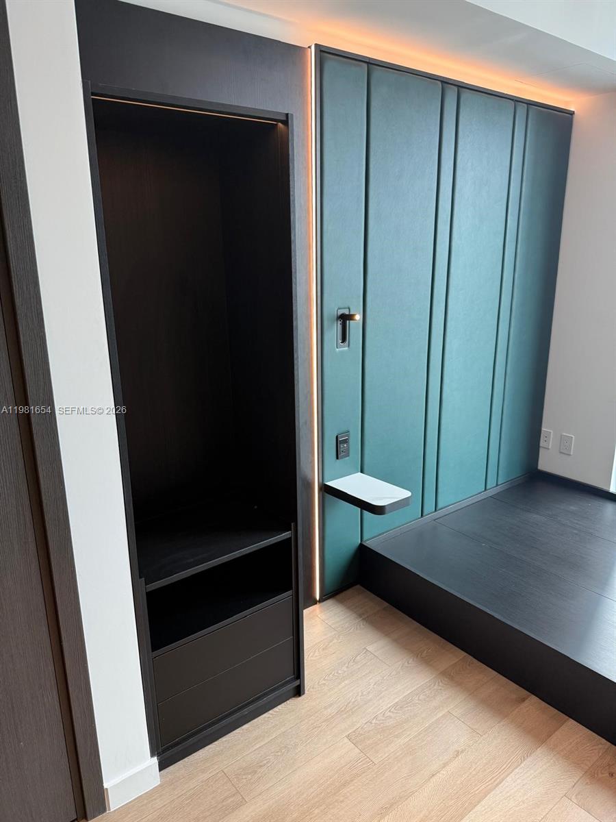 ELEVEN HOTEL AND RESIDENCE - Residential