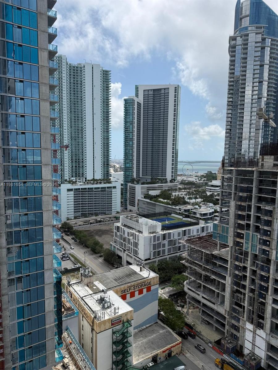 ELEVEN HOTEL AND RESIDENCE - Residential