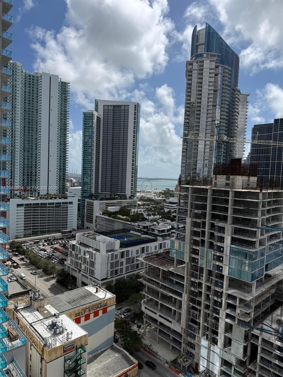 ELEVEN HOTEL AND RESIDENCE - Residential