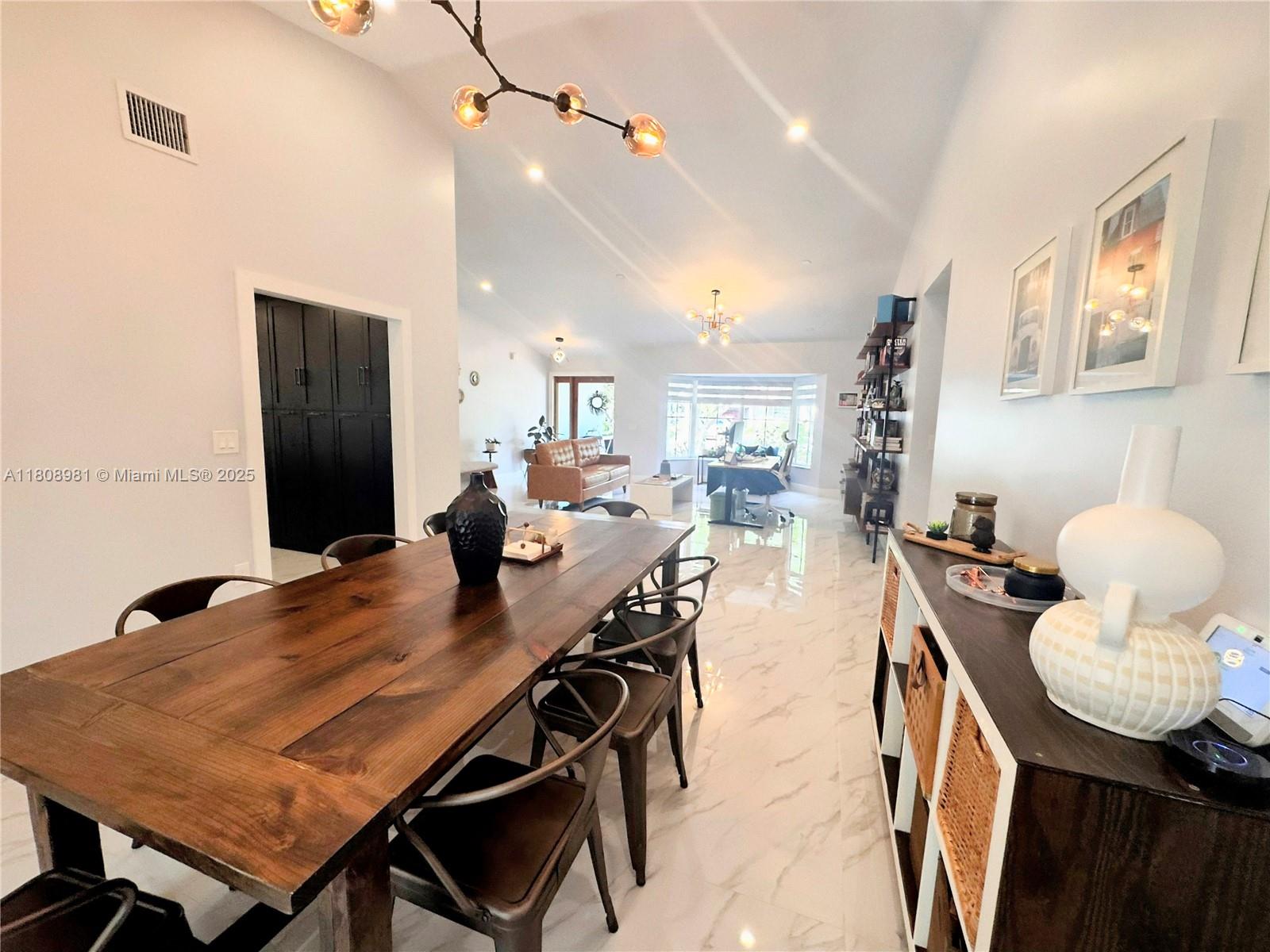 COUNTRY WALK SEC 6 - Residential