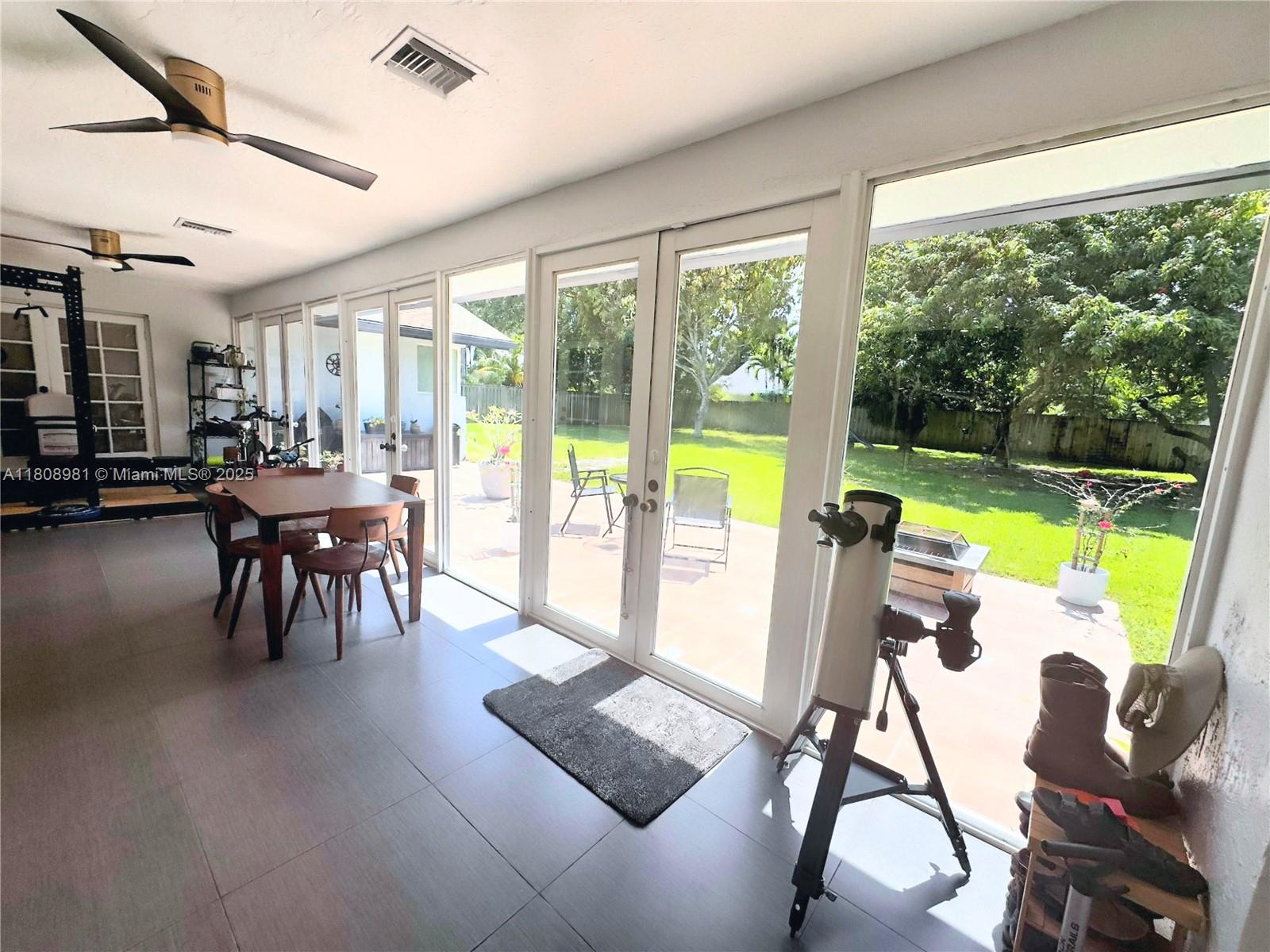 COUNTRY WALK SEC 6 - Residential
