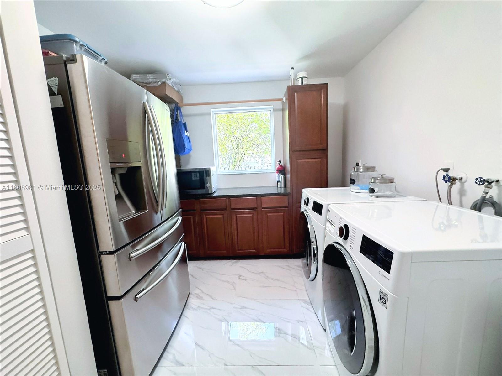COUNTRY WALK SEC 6 - Residential