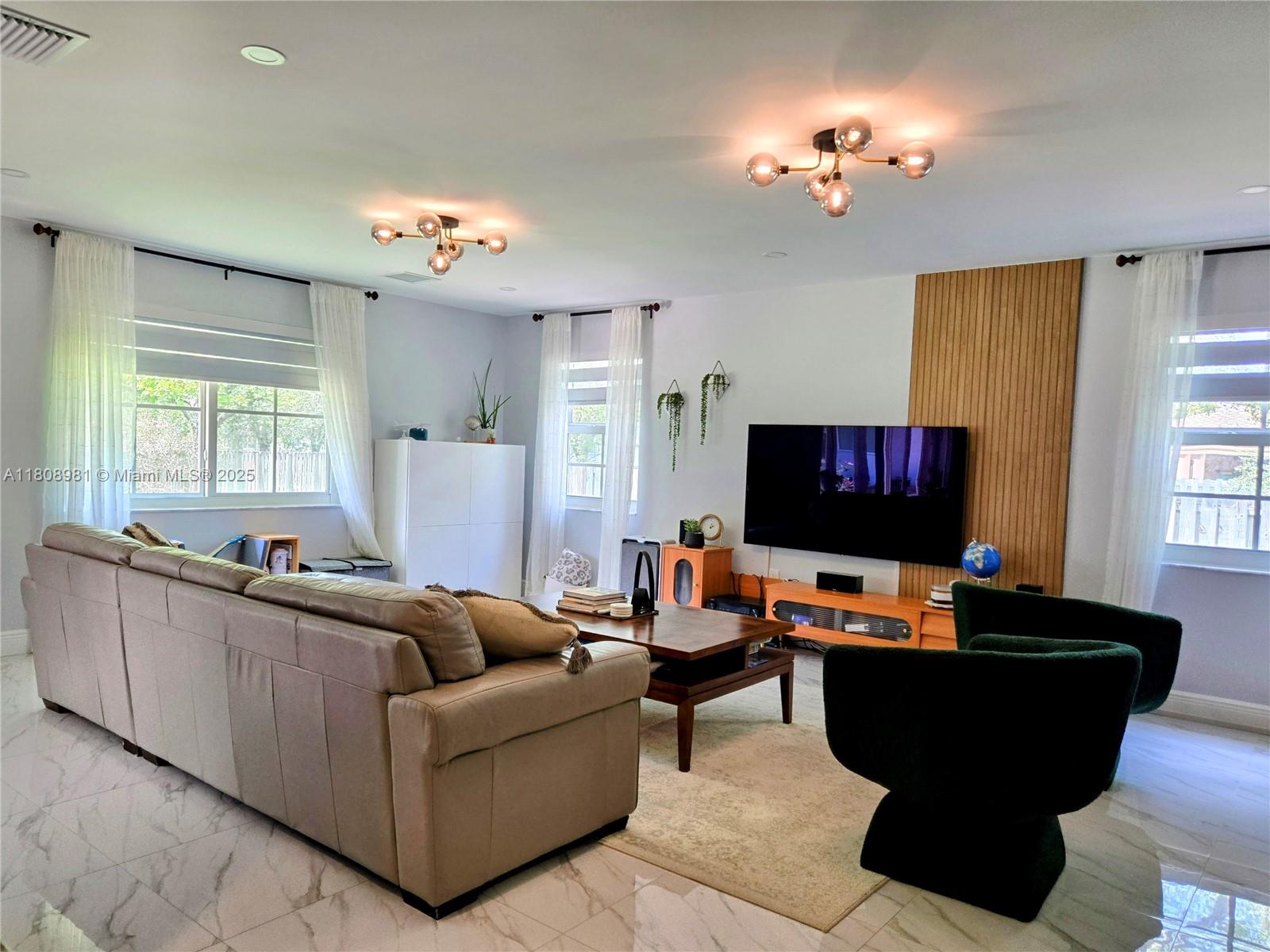 COUNTRY WALK SEC 6 - Residential