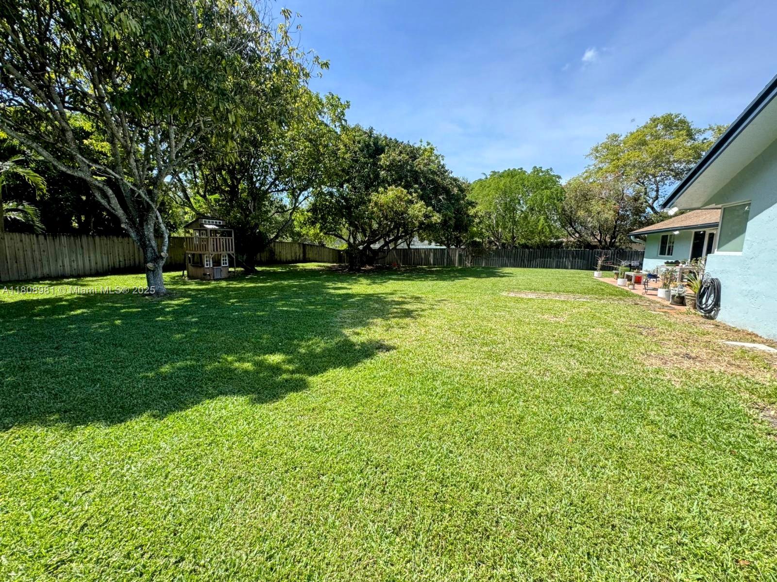 COUNTRY WALK SEC 6 - Residential