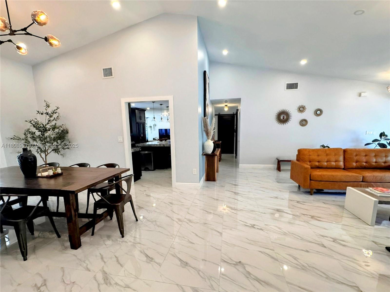 COUNTRY WALK SEC 6 - Residential