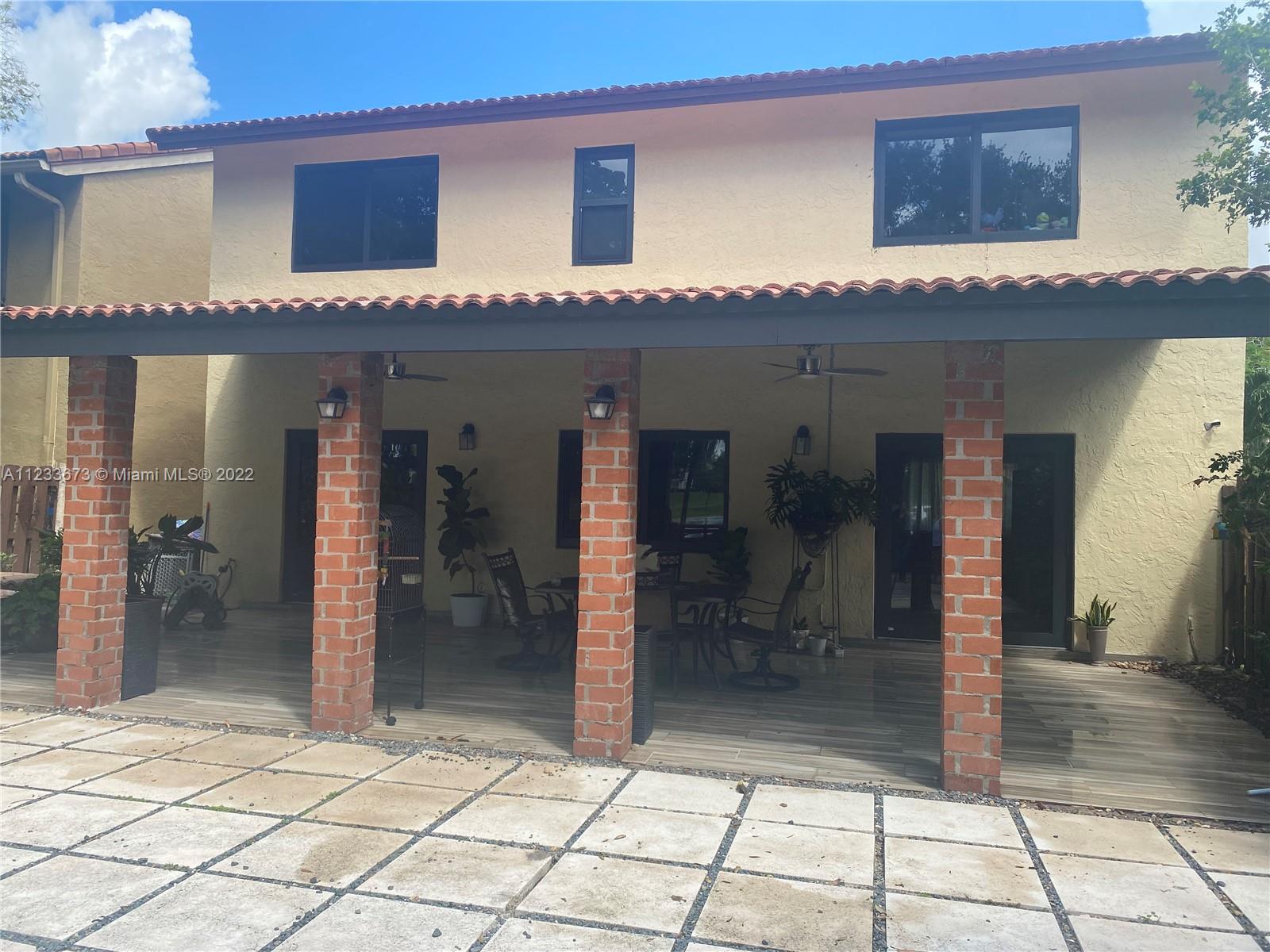 HAMMOCKS SEC 3 - Residential Lease