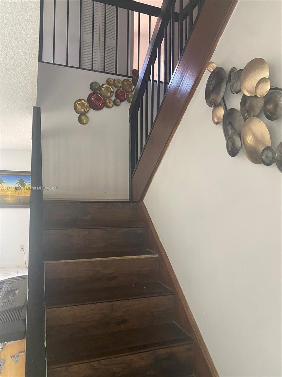 HAMMOCKS SEC 3 - Residential Lease