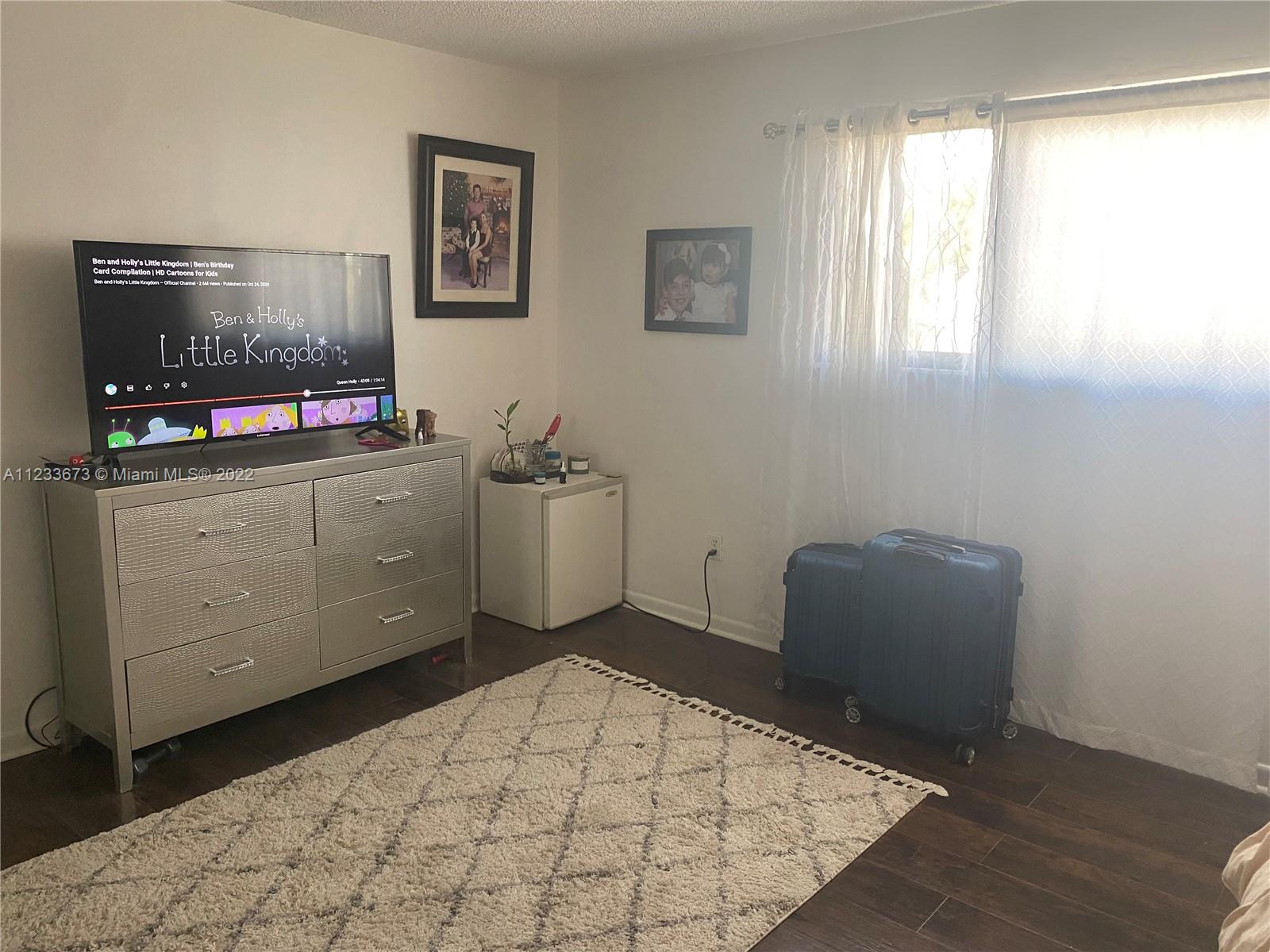 HAMMOCKS SEC 3 - Residential Lease