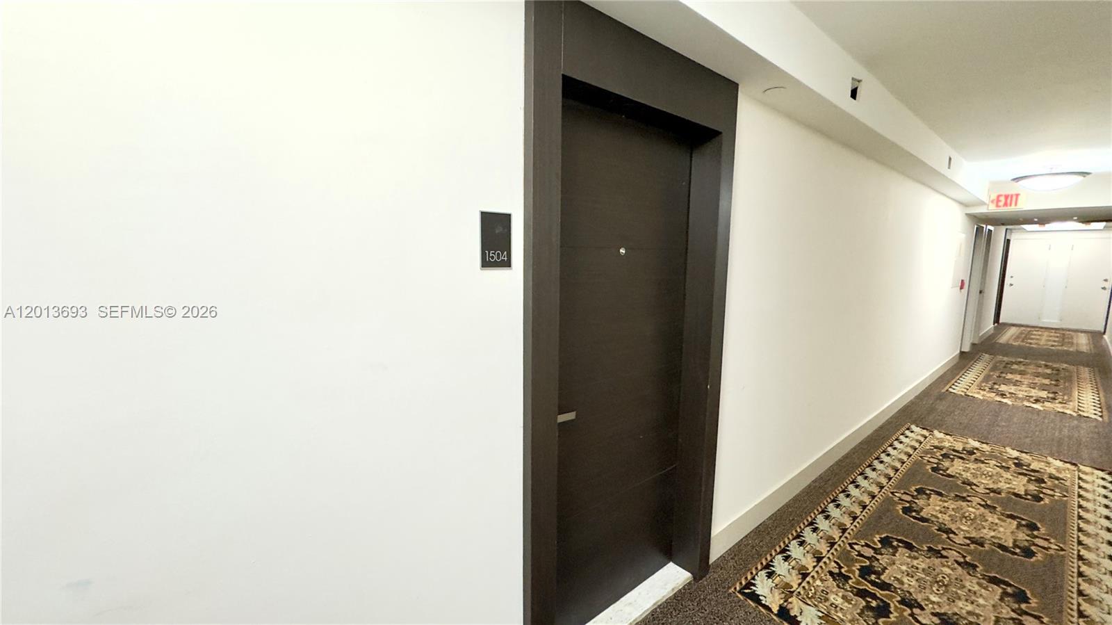 ADMIRALS PORT CONDO-EAST - Residential